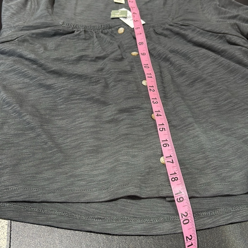 UpWest Relaxed Fit Crop,peplum back,elastic sleeve,square neck,extended back - Picture 7 of 8